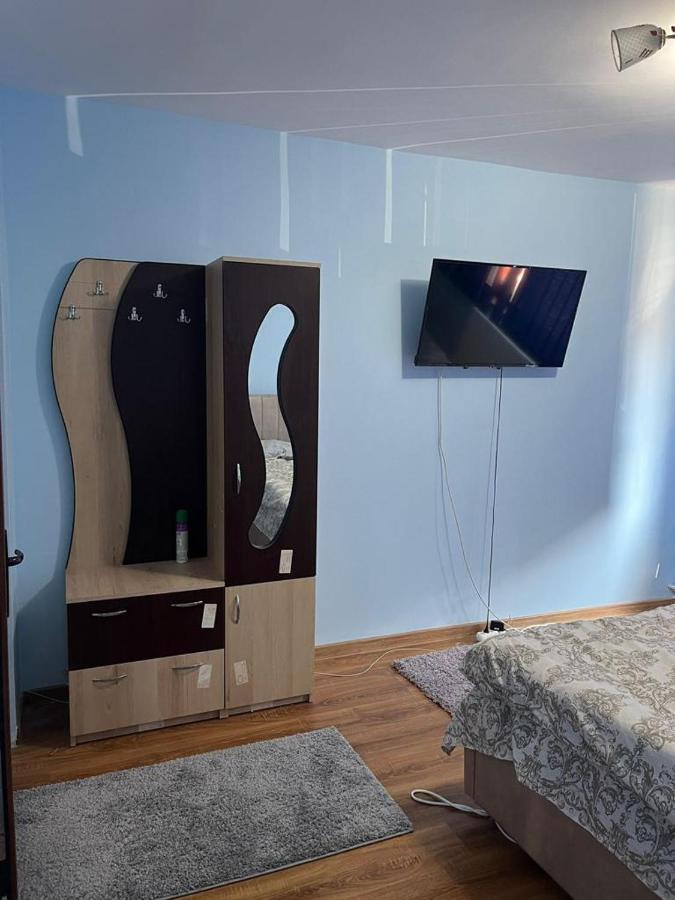 Apartamento Mehtup Srl Piteşti Exterior foto